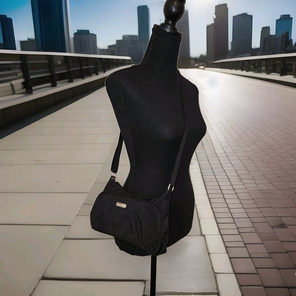 BAGGALLINI Crossbody Bag Black Adjustable Strap 10x6